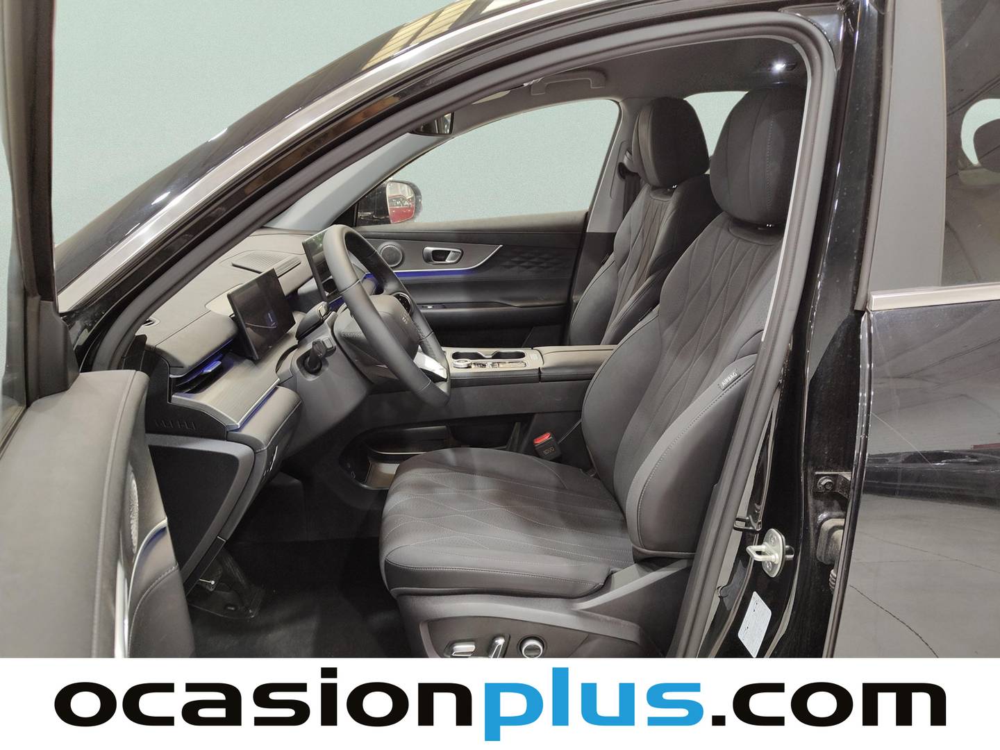 Foto asientos delanteros EBRO S800 EBRO S800 1.6 TGDI Premium DCT (147 CV) 7 Plazas