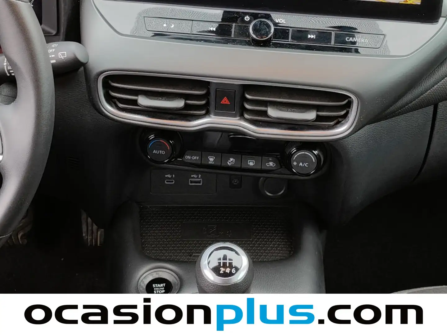 Foto Nissan JUKE Nissan Juke DIG-T N-Connecta 4x2 (114 CV)