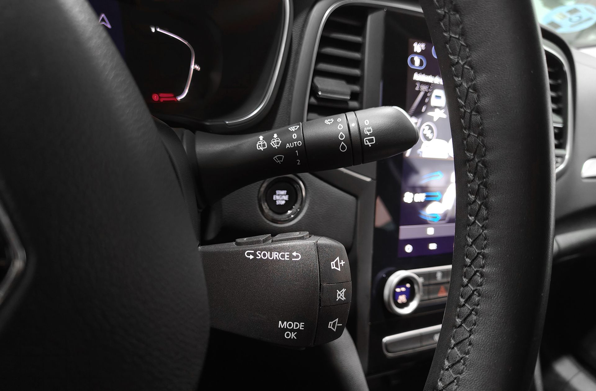 Renault Mégane Sport Tourer Techno TCe EDC GPF - foto 29