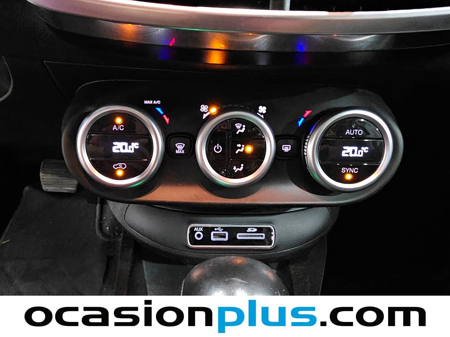 Foto Fiat 500X Fiat 500X 2.0 Multijet Cross Plus 4x4 Auto (140 CV)