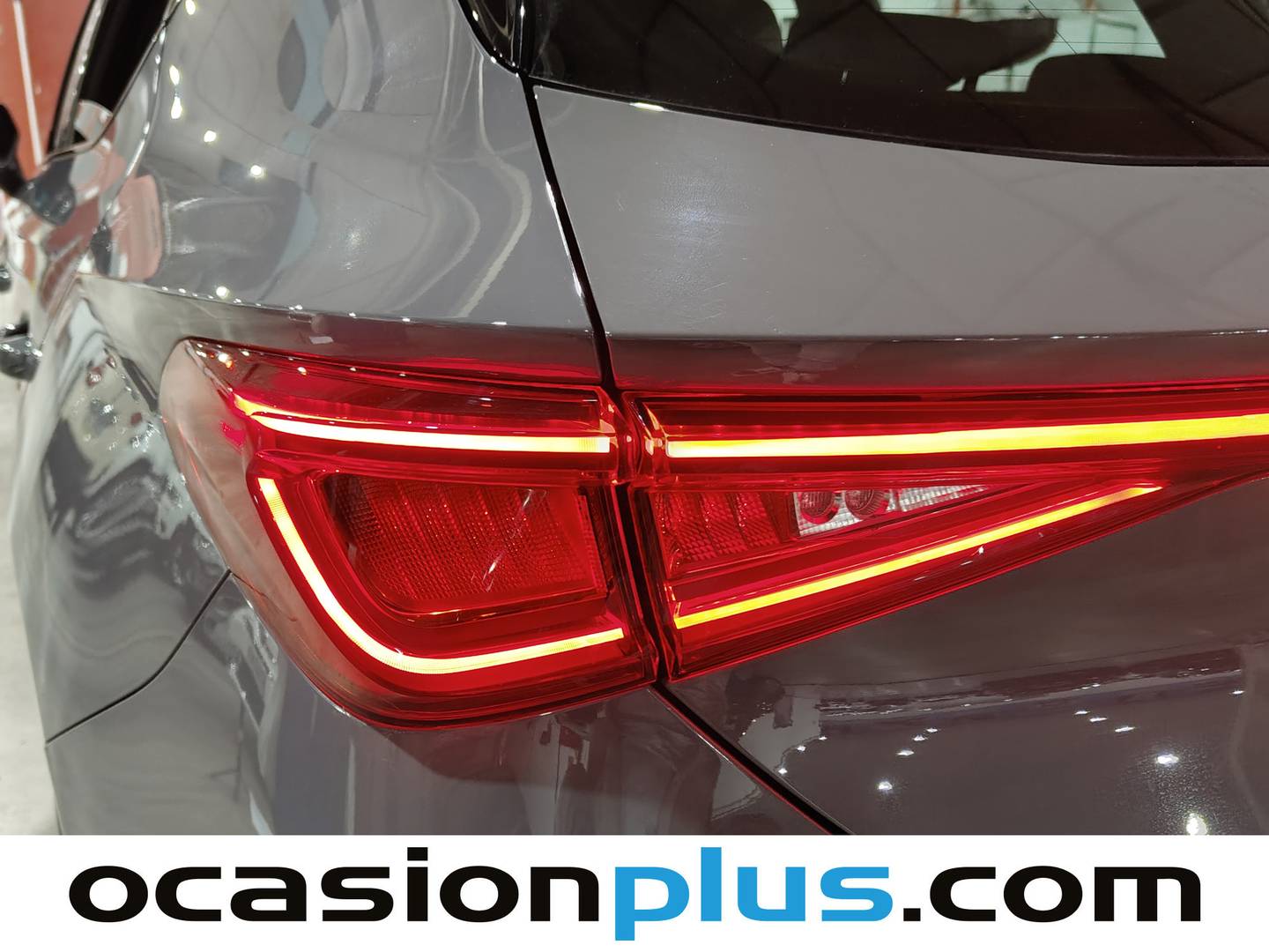 Foto Cupra León CUPRA León 1.5 eTSI Tech Edition DSG (150 CV)