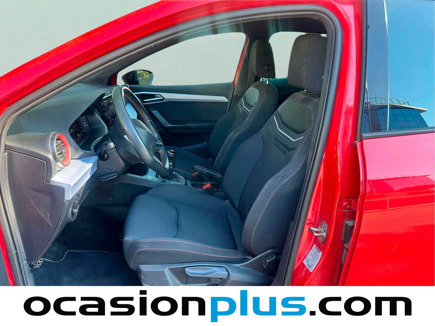 Foto asientos delanteros Seat Ibiza Seat Ibiza 1.0 TSI FR Plus (110 CV)
