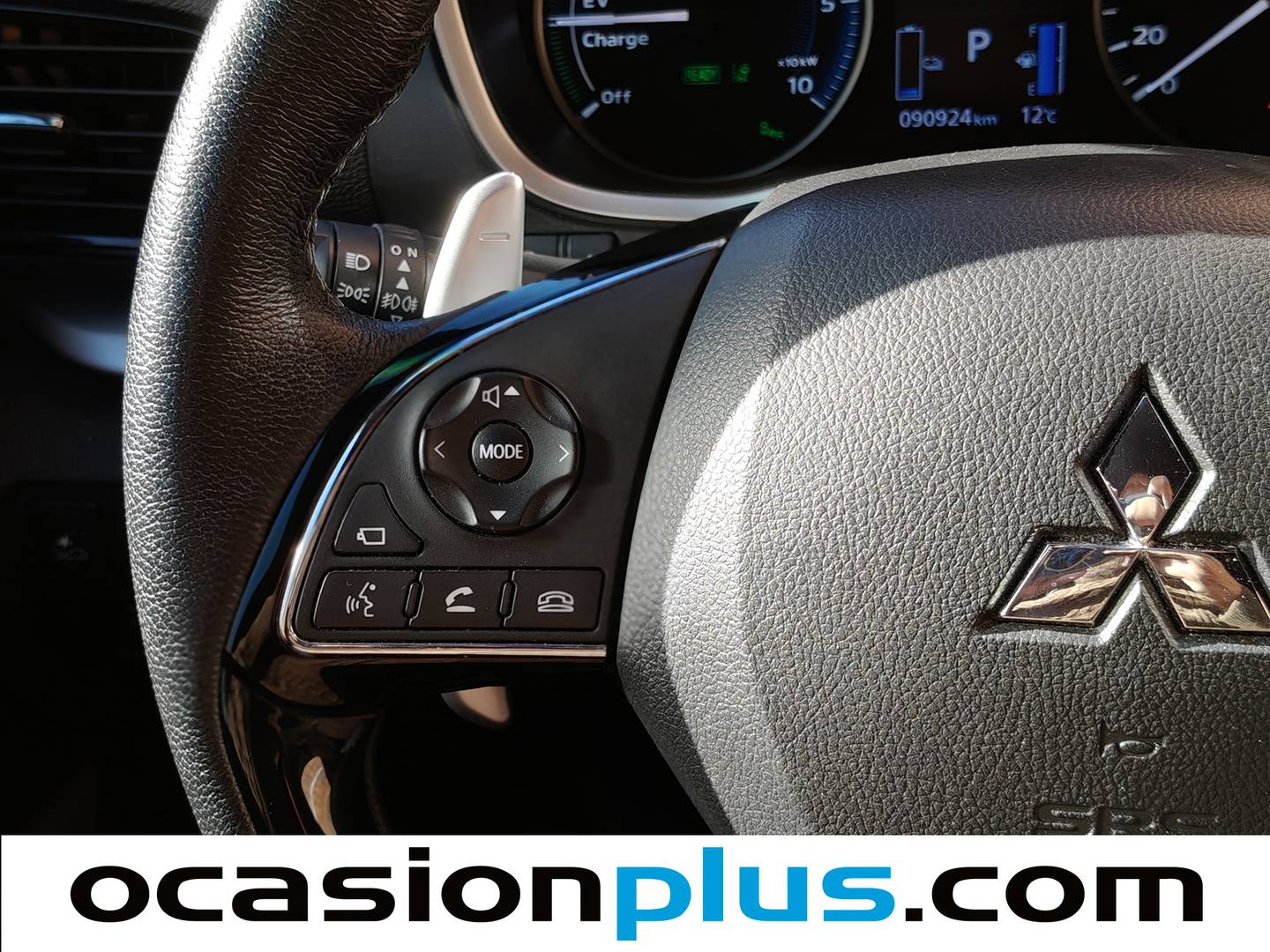 Foto Mitsubishi Eclipse Cross Mitsubishi Eclipse Cross 2.4 PHEV Kaiteki 4WD Auto (188 CV)