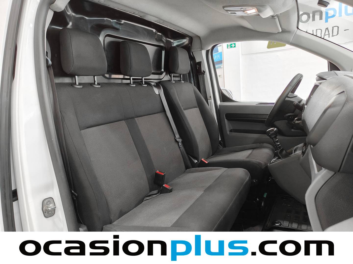 Foto Peugeot Expert Peugeot Expert Furgon BlueHDi 120 S&S Pro Standard (120 CV) siete plazas