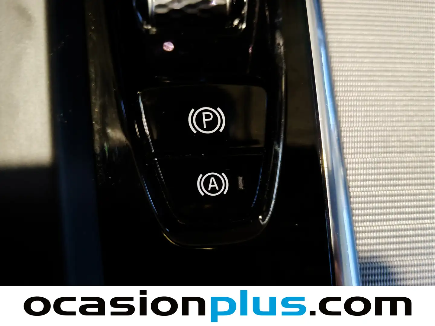 Foto Volvo XC60 Volvo XC60 D4 R-Design Auto (190 CV)