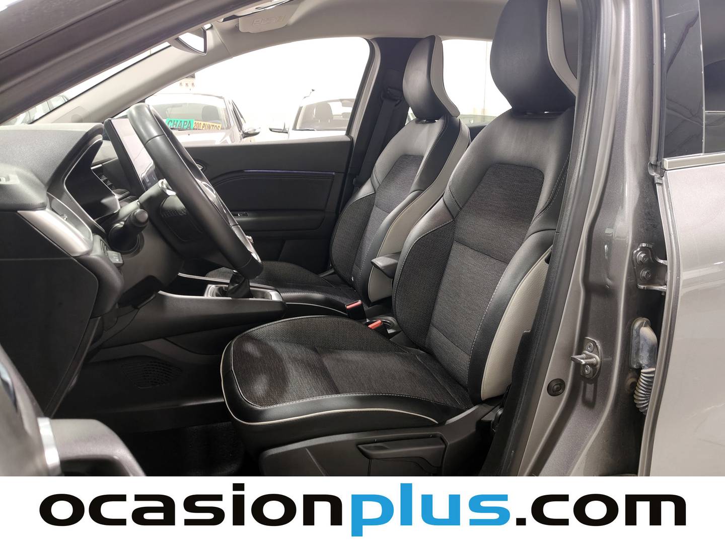 Foto asientos delanteros Renault Captur Renault Captur Techno TCe (90 CV)