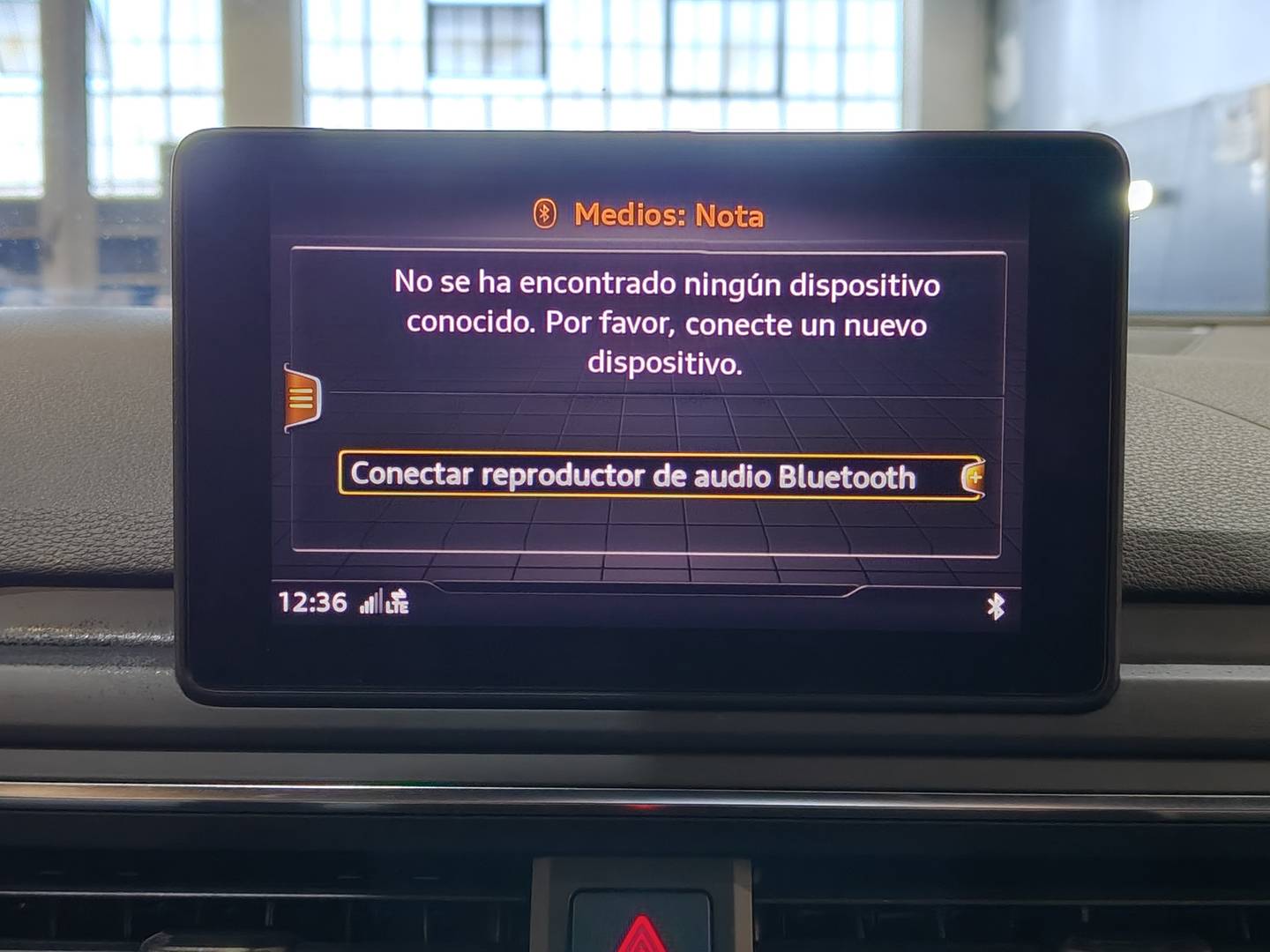 Foto Audi A4 Audi A4 Avant Black line edition 2.0 TDI (150 CV) S tronic