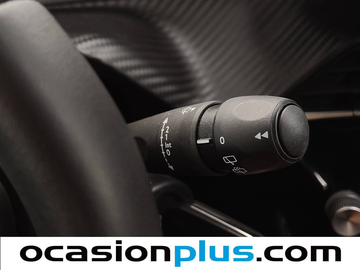 Peugeot 208 Peugeot 208 Style Hybrid 110 eDCS6 (110 CV) automático
