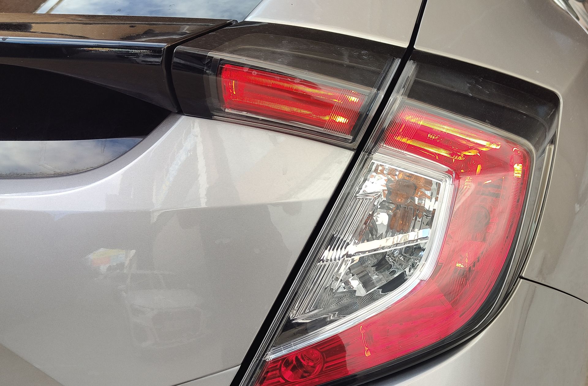 Honda Civic 1.0 I-VTEC Turbo Elegance - foto 17