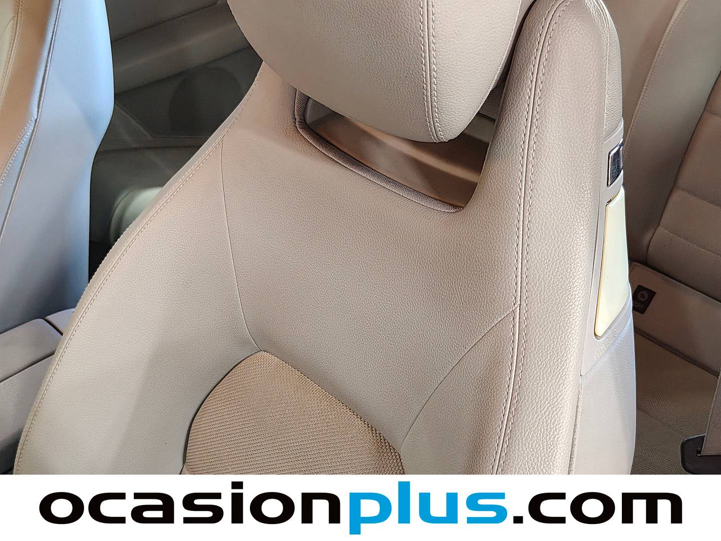 Extras y acabados del Mercedes Clase C Mercedes Clase C Coupe 250 CDI Blue Efficiency (204 CV)