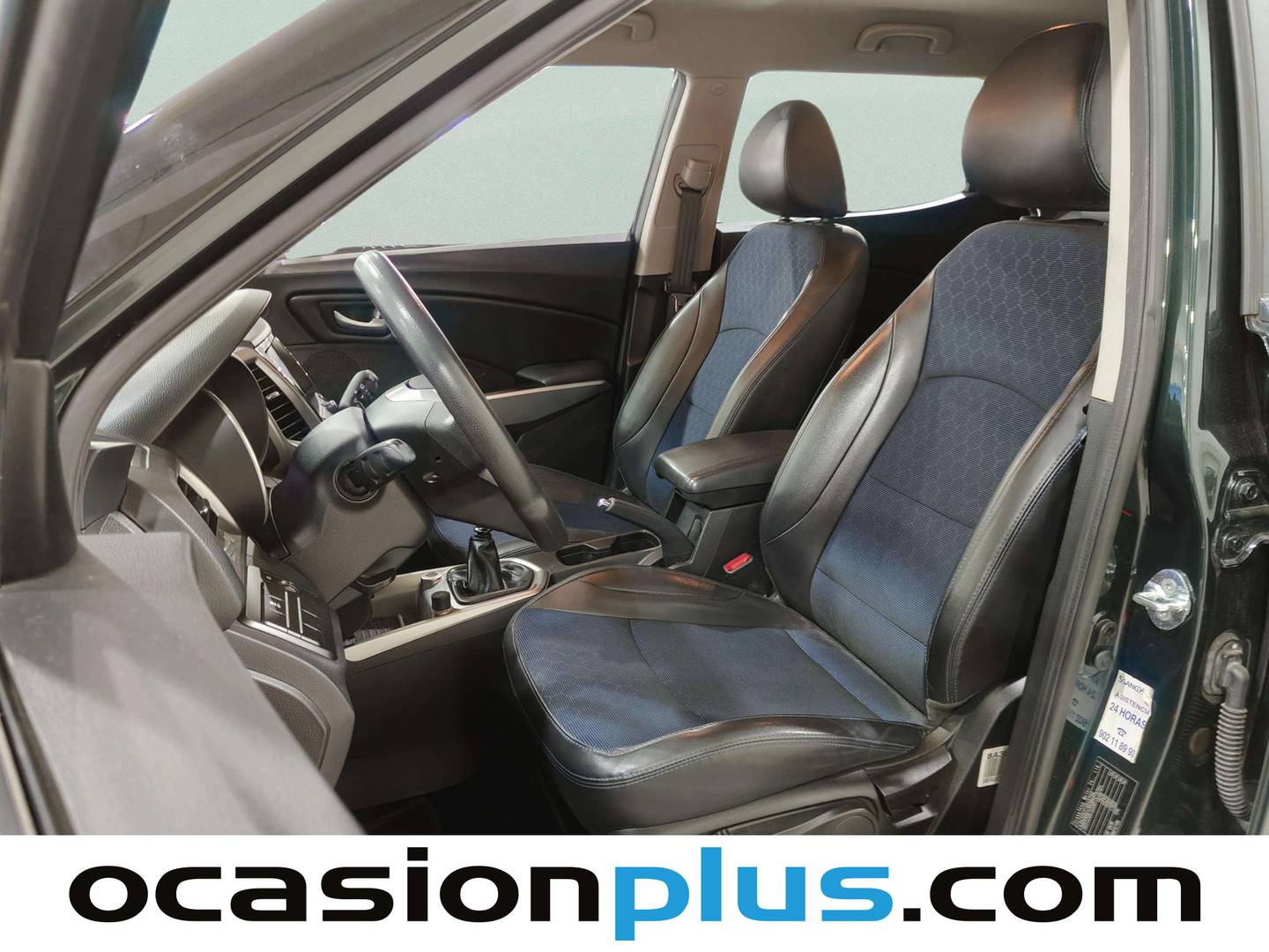 Foto asientos delanteros SsangYong Tivoli SsangYong Tivoli D16T Premium 4x2 (115 CV)