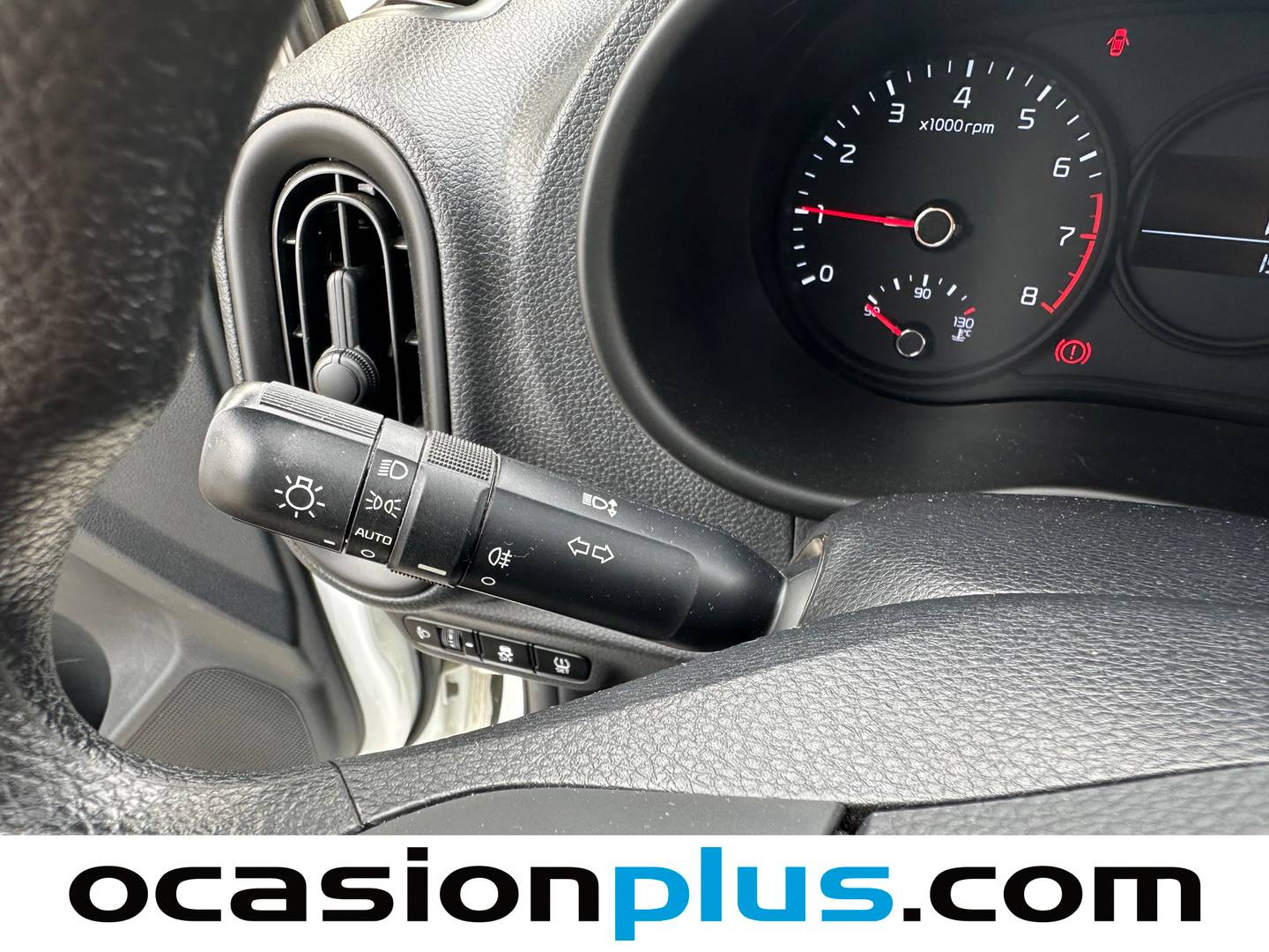 Extras y acabados del KIA Picanto KIA Picanto 1.0 DPi Concept (67 CV)