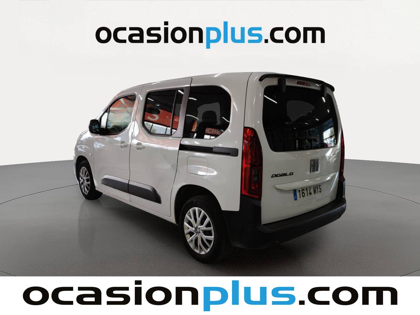 Foto trasera Fiat Doblò Fiat Dobló Combi 1.5 Diesel Talla M (102 CV) izquierda