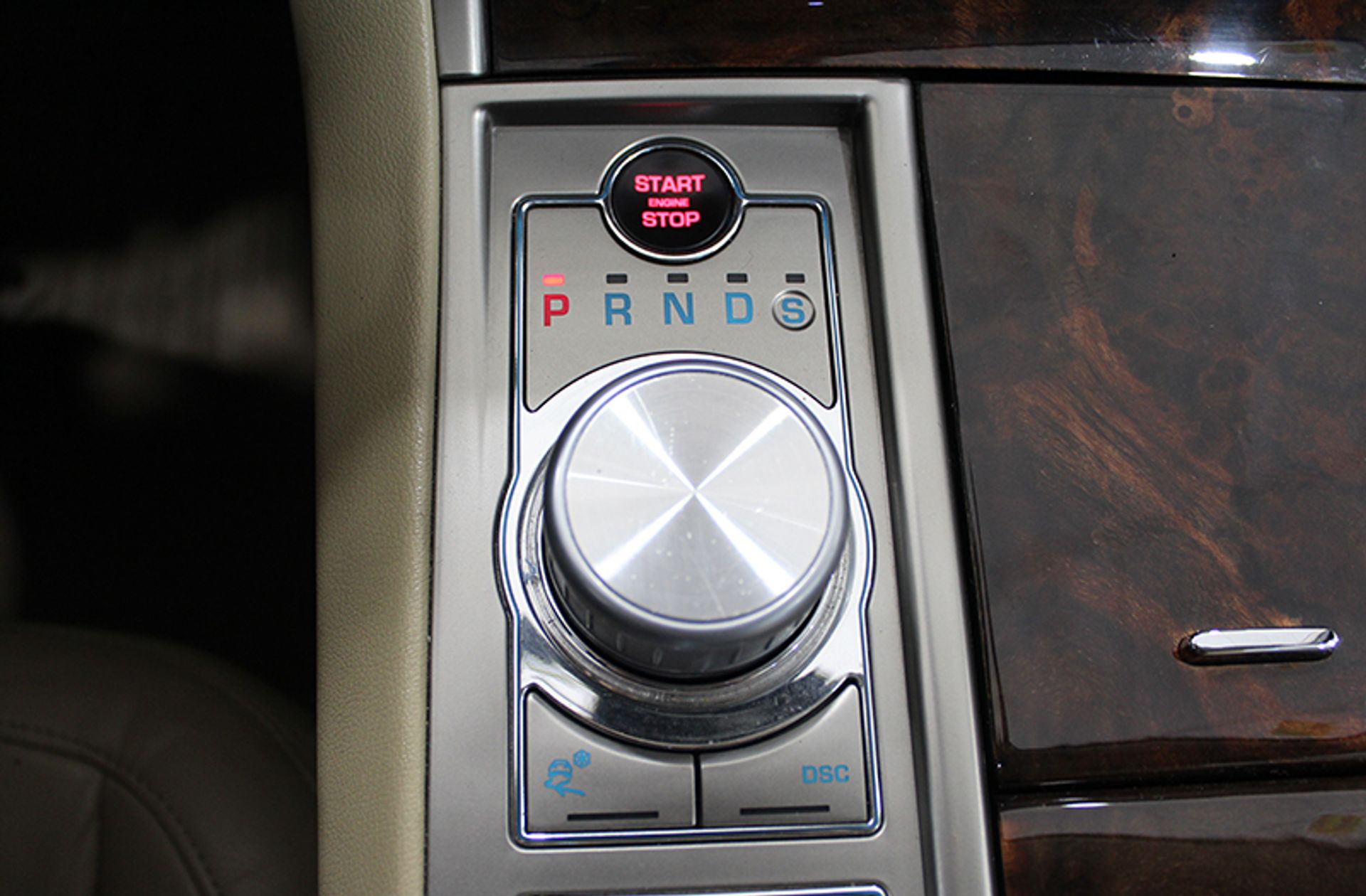 Jaguar XF 3.0 V6 Luxury - foto 5