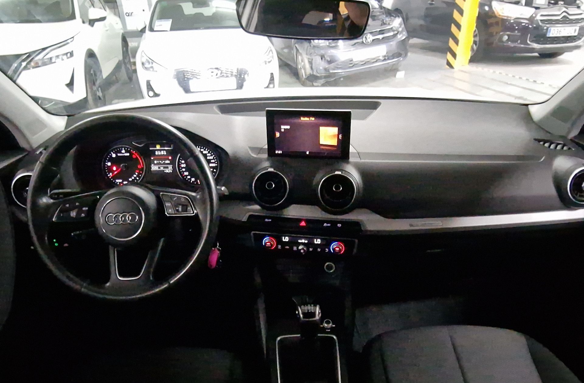 Audi Q2 30 TDI - foto 6