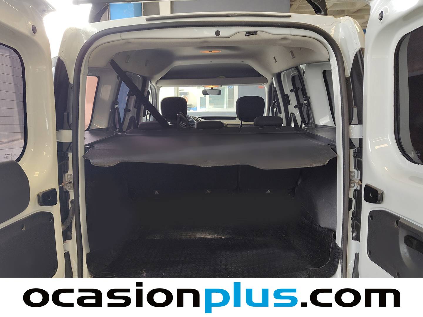 Fotos maletero Dacia Dokker Dacia Dokker Essential Blue dCi (95 CV)