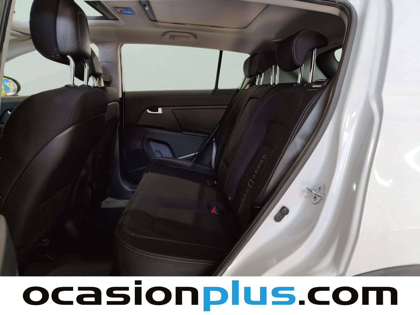 Foto asientos traseros KIA Sportage Kia Sportage 2.0 CRDI VGT Drive 4x2 (136 CV)