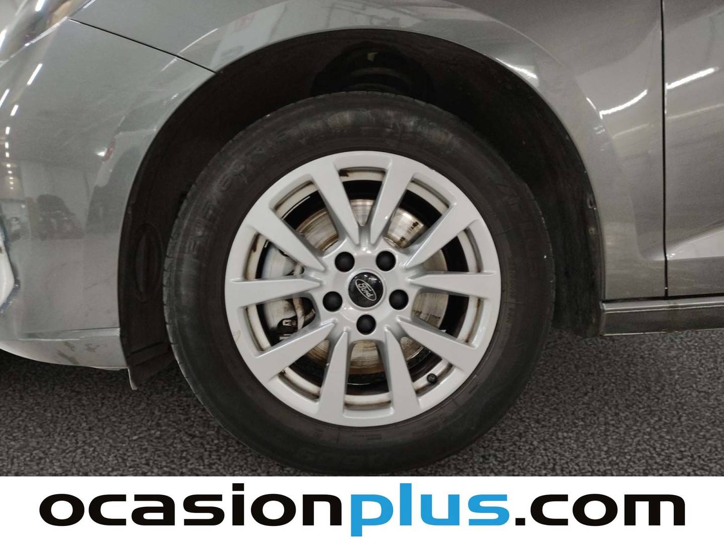 Foto Ford Grand Tourneo Connect Ford Grand Tourneo Connect 1.5 Ecoboost Titanium (114 CV)