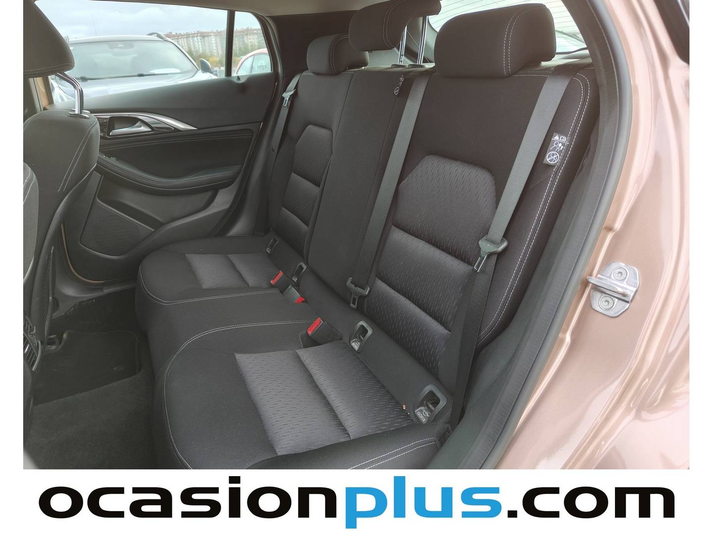 Foto Infiniti Q30 Infiniti Q30 1.6T Premium (122 CV)