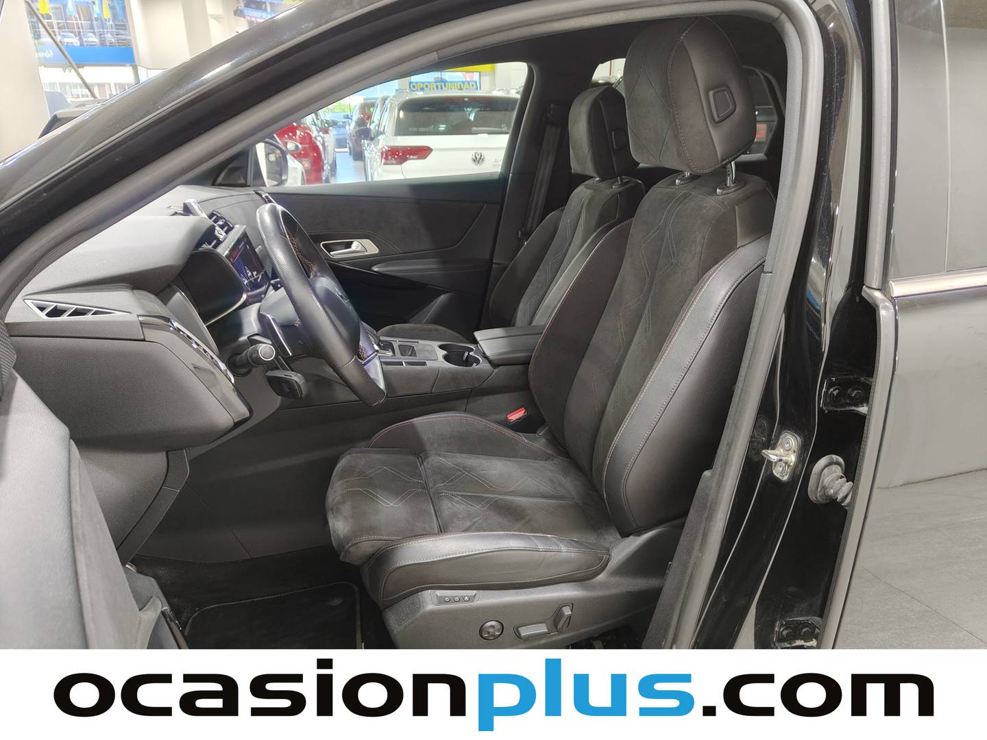 Foto DS DS 7 Crossback DS DS7 Crossback PureTech 180 Performance Line Auto (180 CV)