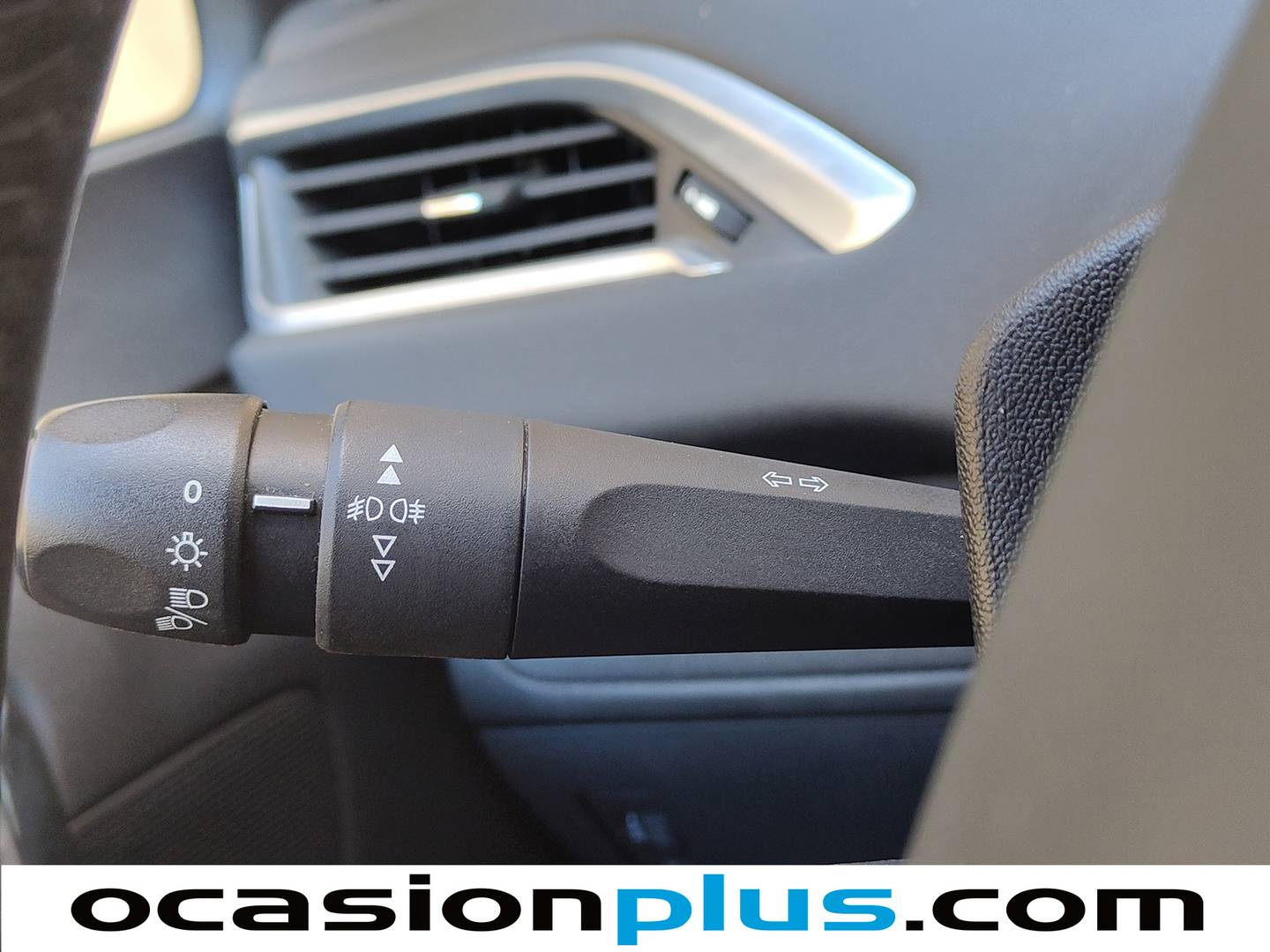 Foto Peugeot 208 Peugeot 208 PureTech 82 Style  (82 CV)