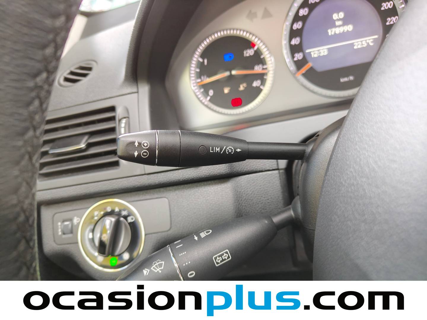 Acabados Mercedes Clase C Mercedes Clase C C 200 K Avantgarde (184 CV)