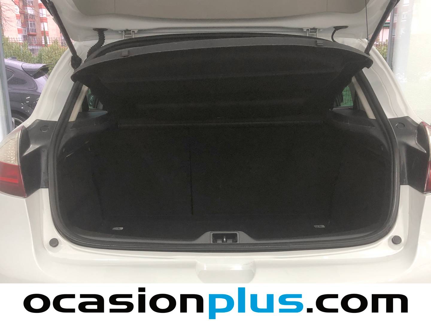 Foto Renault Mégane Renault Megane Limited Energy S&S TCe (115 CV)