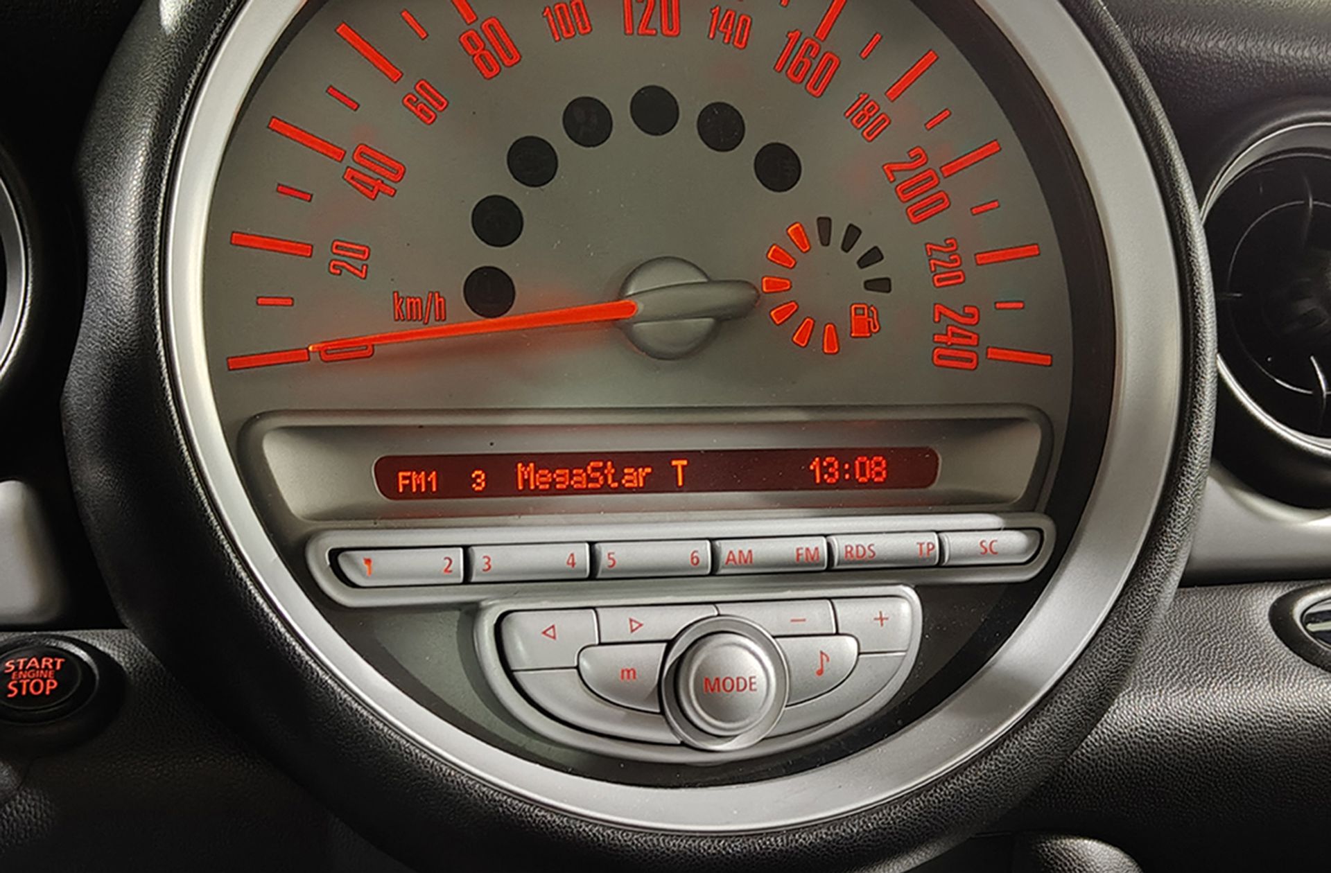 MINI Cooper One - foto 24