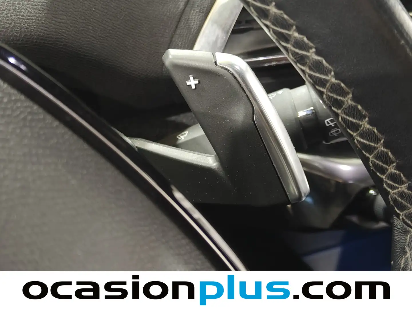 Foto Peugeot 5008 Peugeot 5008 PureTech 130 S&S Allure Pack EAT8  (130 CV) 7 Plazas