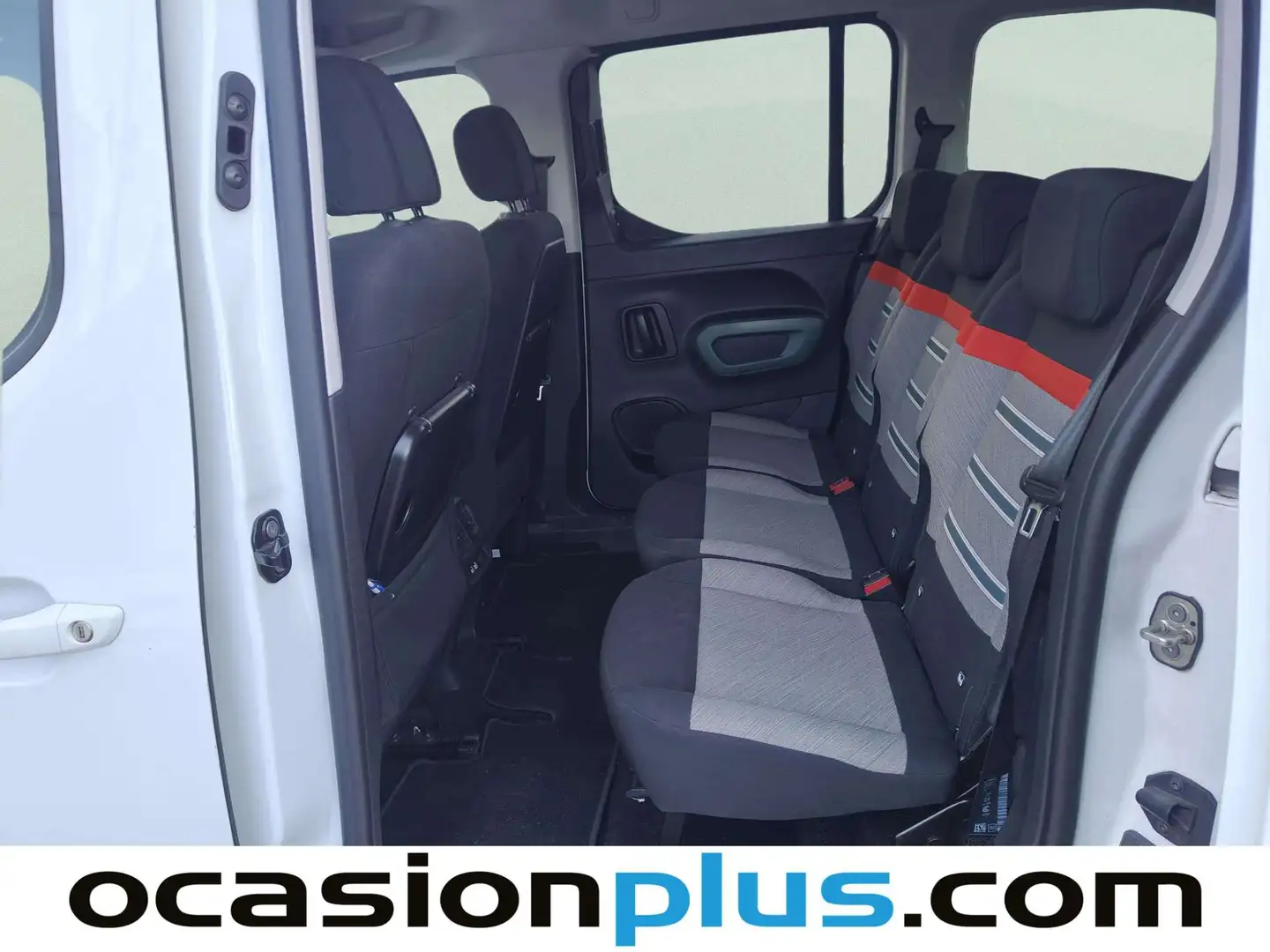 Foto Citroën Berlingo Citroen Berlingo PureTech 110 S&S Talla XL Shine (110 CV)