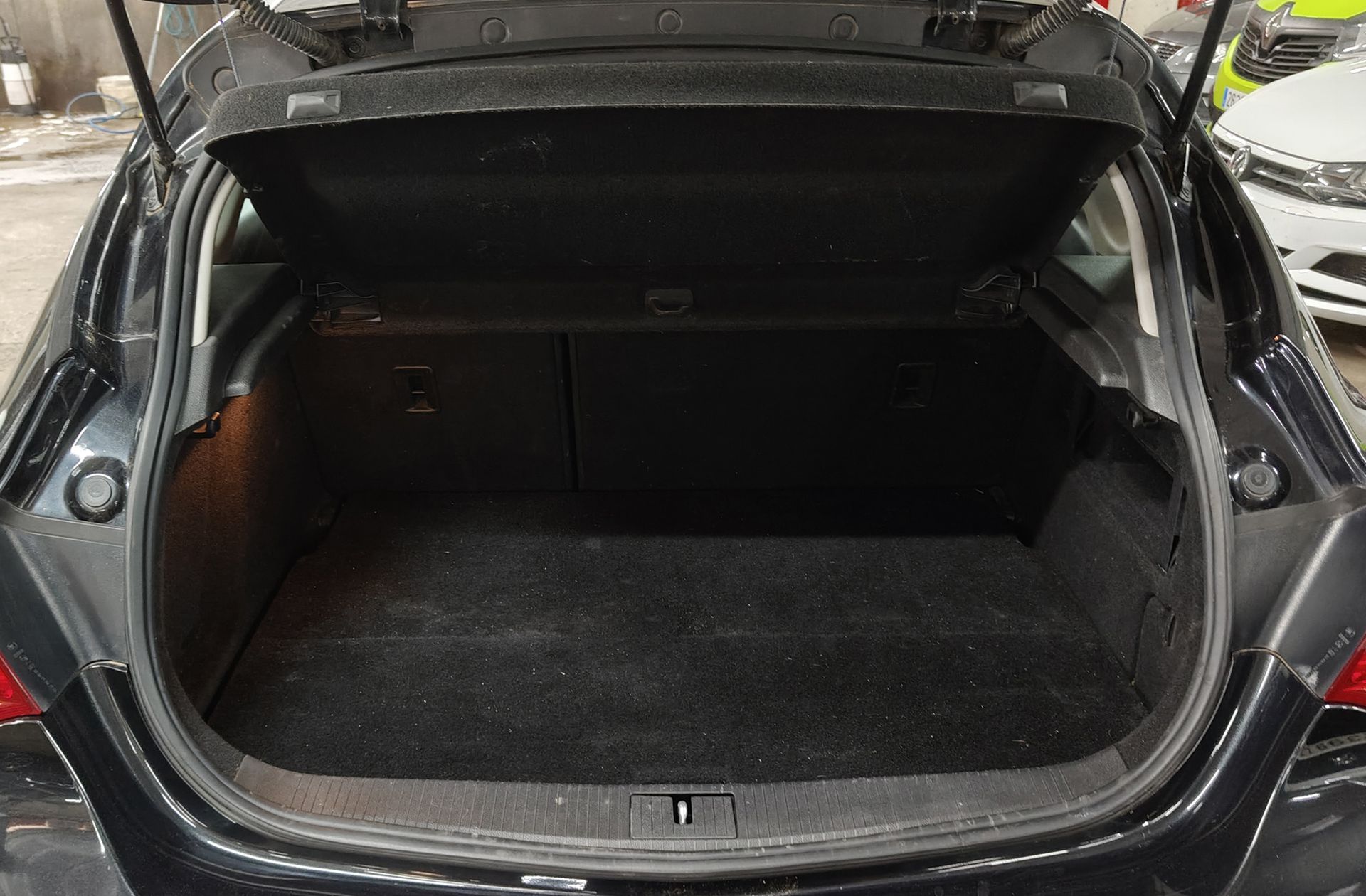 Opel Astra 1.6 CDTi Selective - foto 13