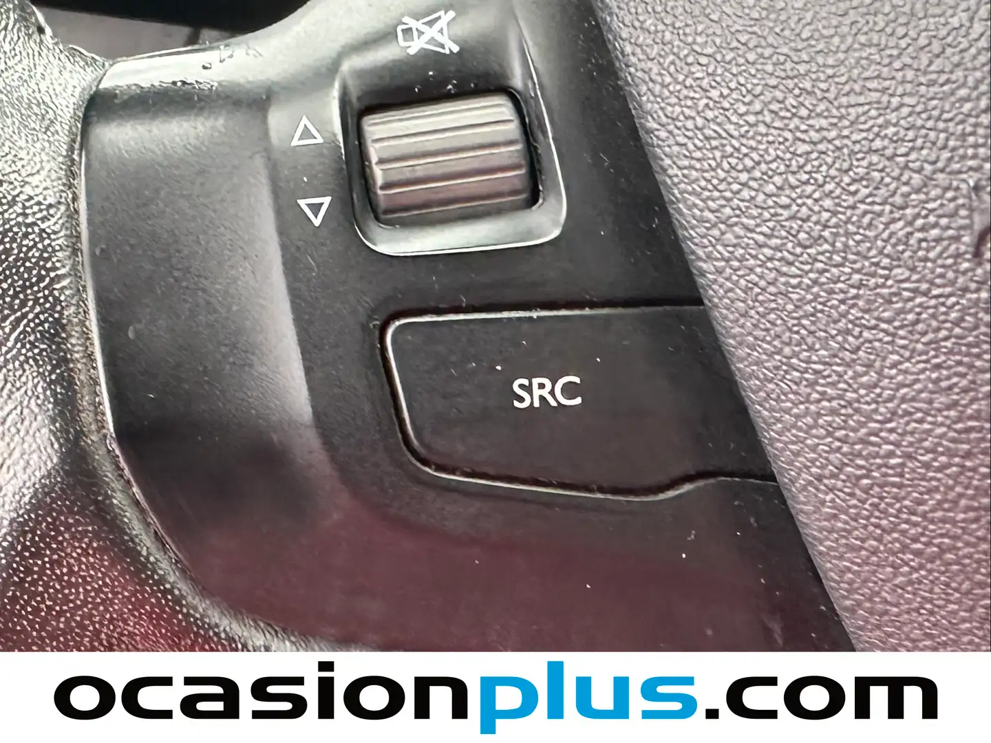 Foto Peugeot 2008 Peugeot 2008 BlueHDi 100 Style (100 CV)