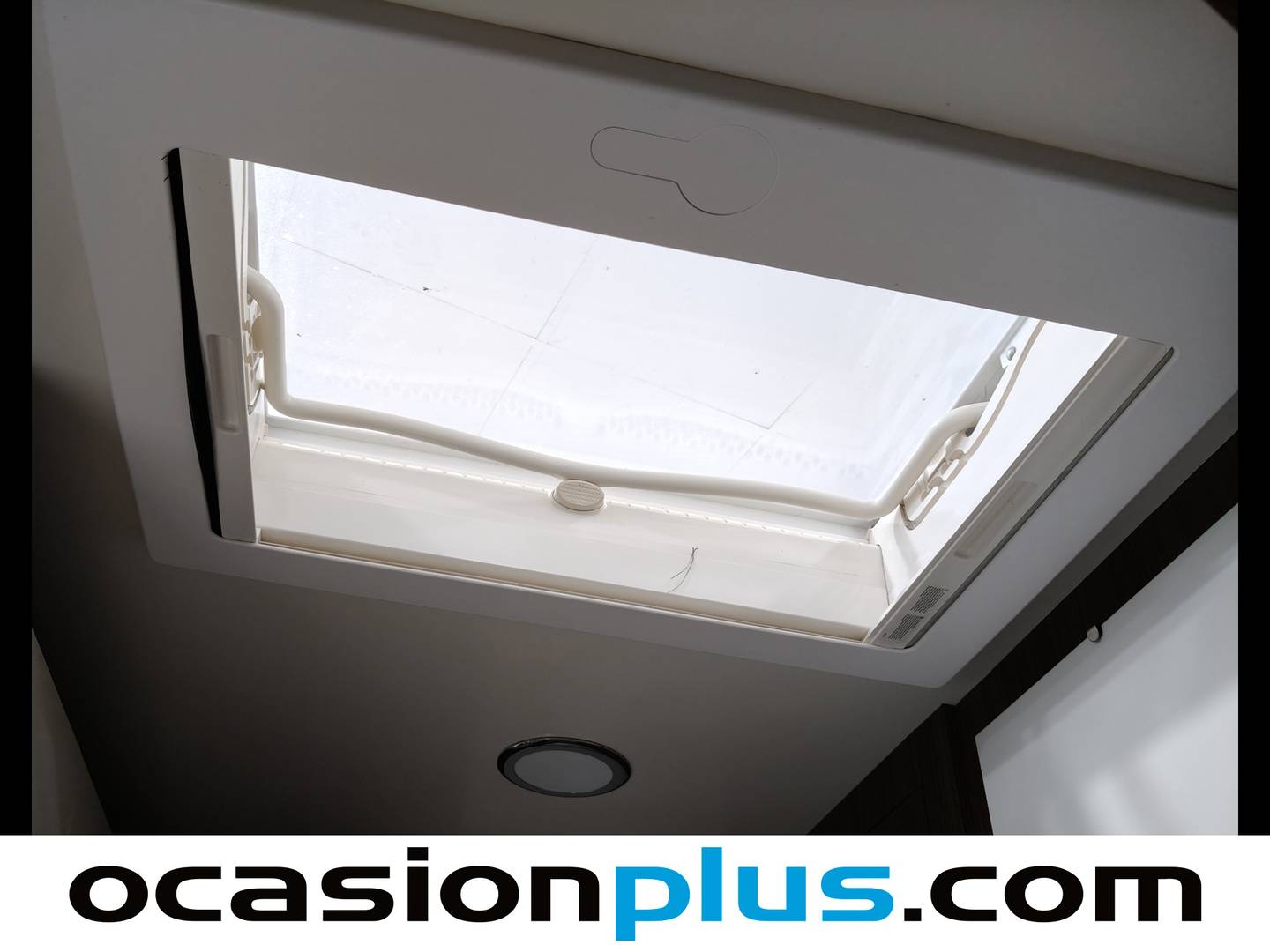 Accesorios del Benimar Tessoro Benimar Tessoro 2.2D 481 (170 CV ) 4 Plazas