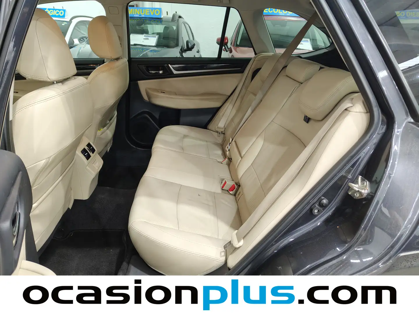 Foto Subaru Outback Subaru Outback 2.5 Executive Plus S CVT Lineartronic AWD (175 CV)