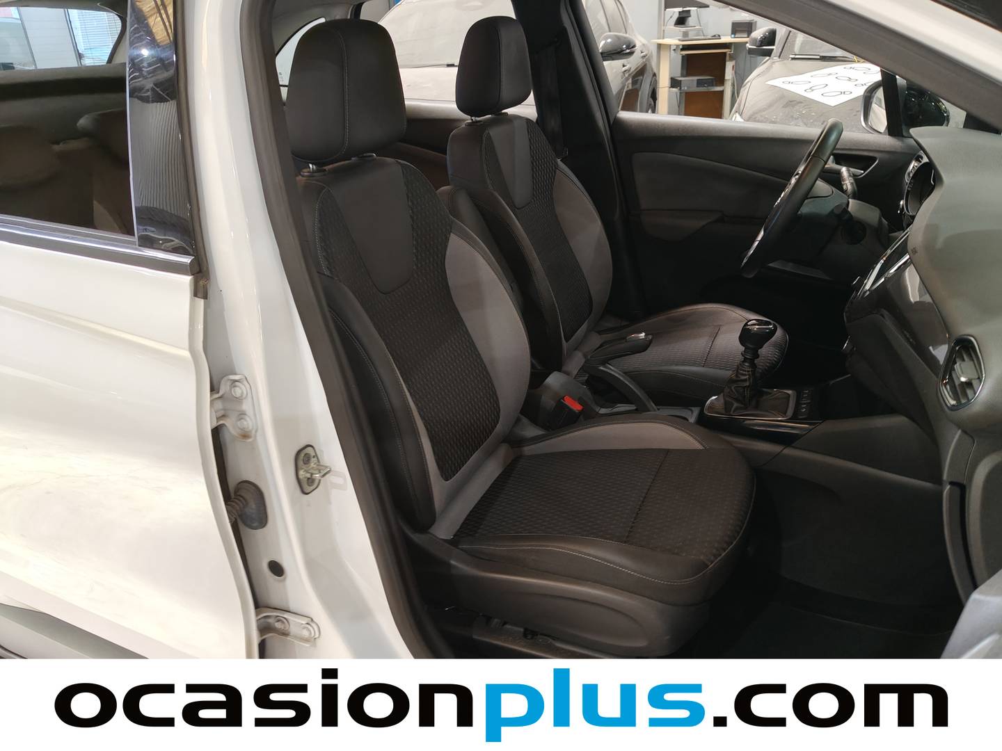 Fotos maletero Opel Crossland X Opel Crossland X 1.2 Innovation (130 CV)