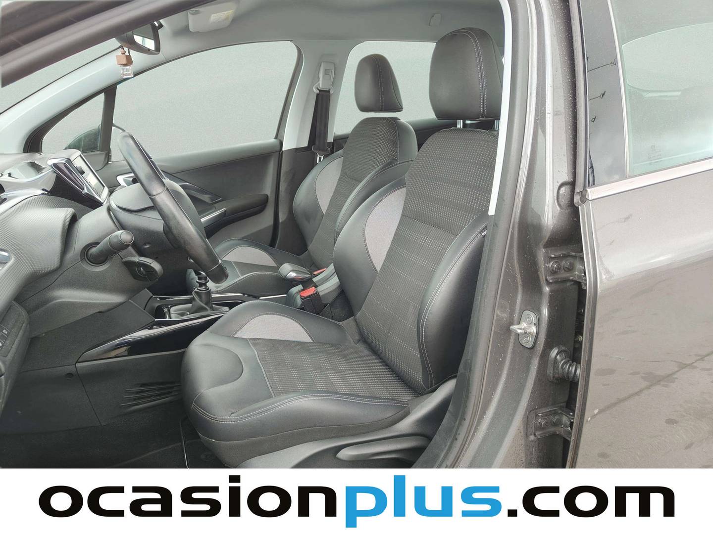 Foto Peugeot 2008 Peugeot 2008 PureTech 130 S&S Allure  (130 CV)