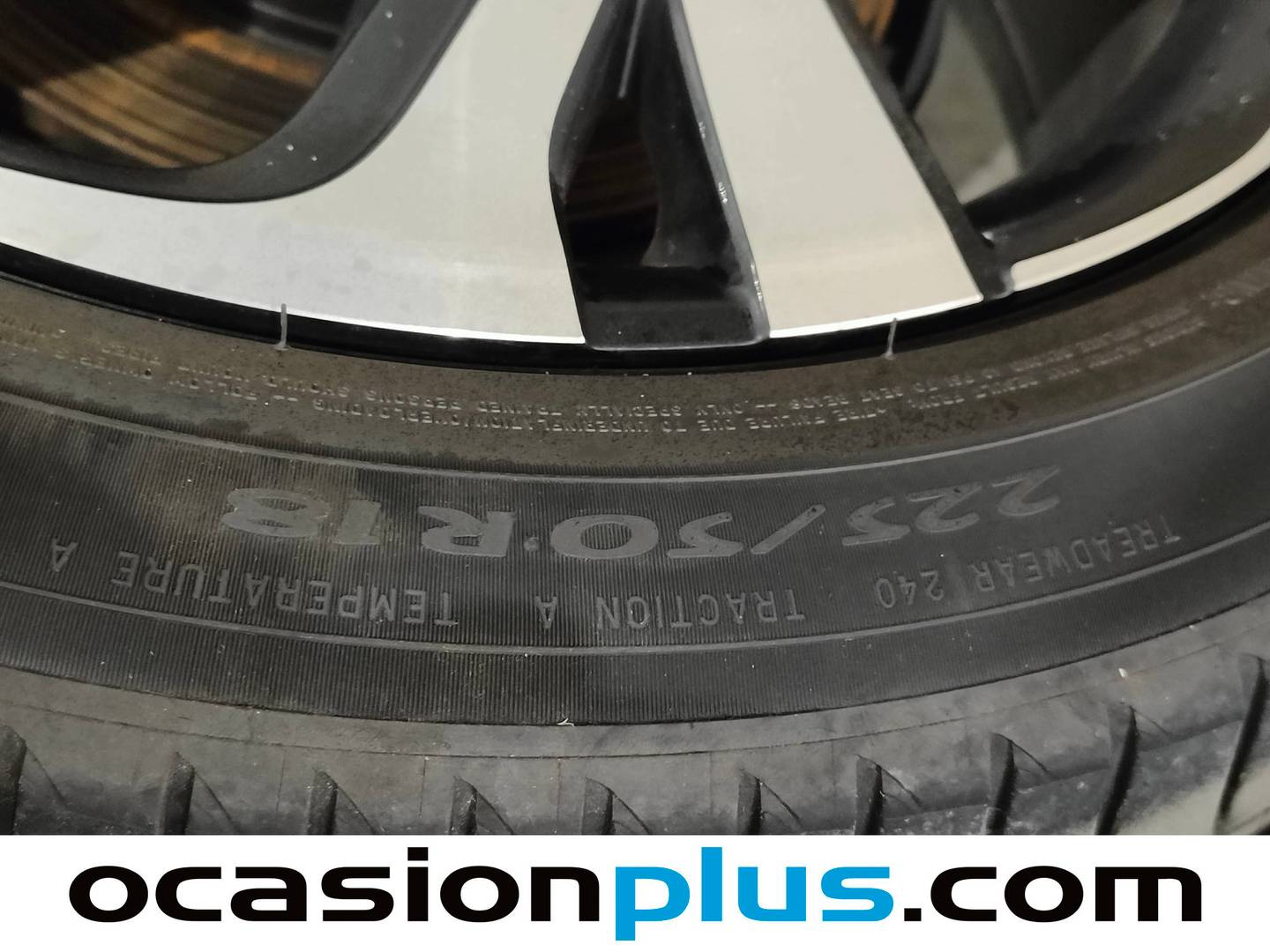 Toyota C-HR Toyota C-HR 1.8 125H Advance (122 CV) 122cv