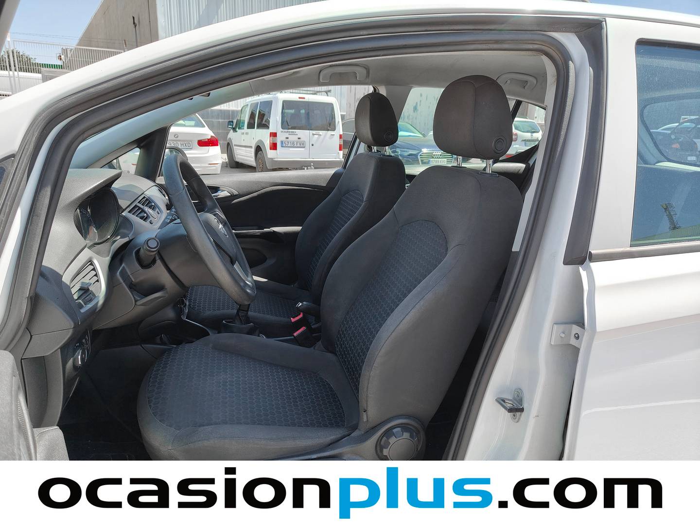 Foto asientos delanteros Opel Corsa Opel Corsa 1.4 Expression  (75 CV)