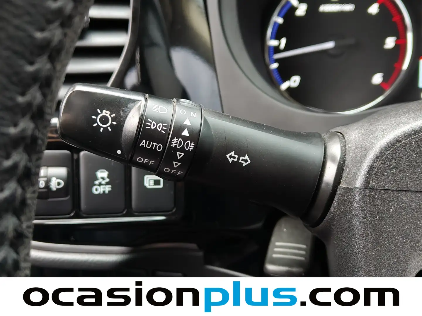 Foto Mitsubishi Outlander Mitsubishi Outlander 220 DI-D Motion 2WD (150 CV)