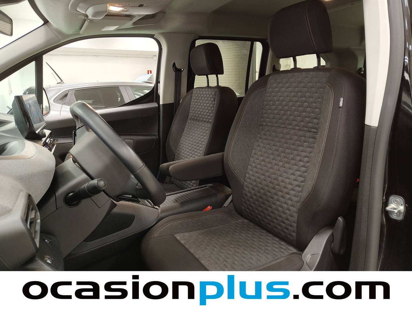 Foto Peugeot Rifter Peugeot Rifter BlueHDi 130 GT Long EAT8 (130 CV) 7 Plazas