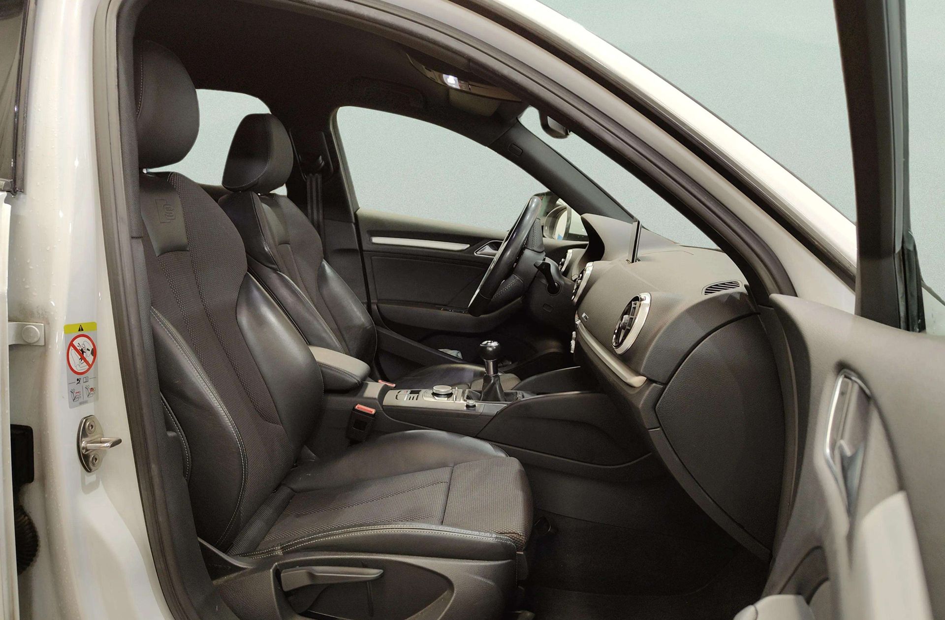 Audi A3 Sportback S line 35 TFSI - foto 21