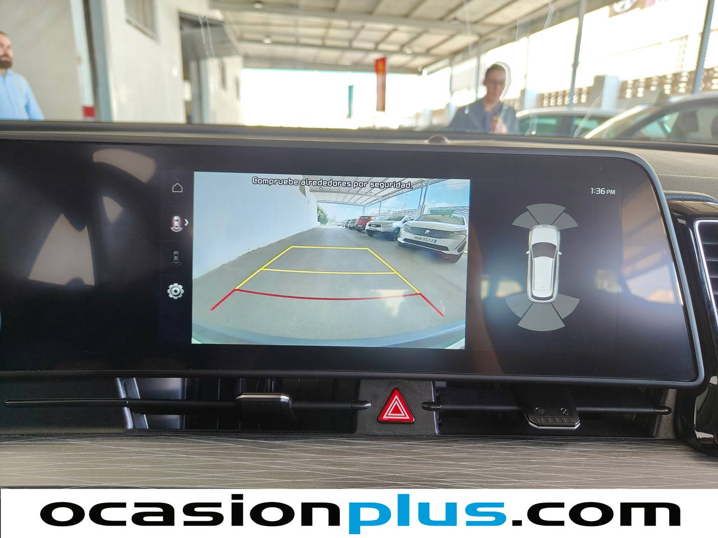 Extras del KIA Sportage Kia Sportage 1.6 CRDi MHEV Business 4x2 DCT (136 CV)