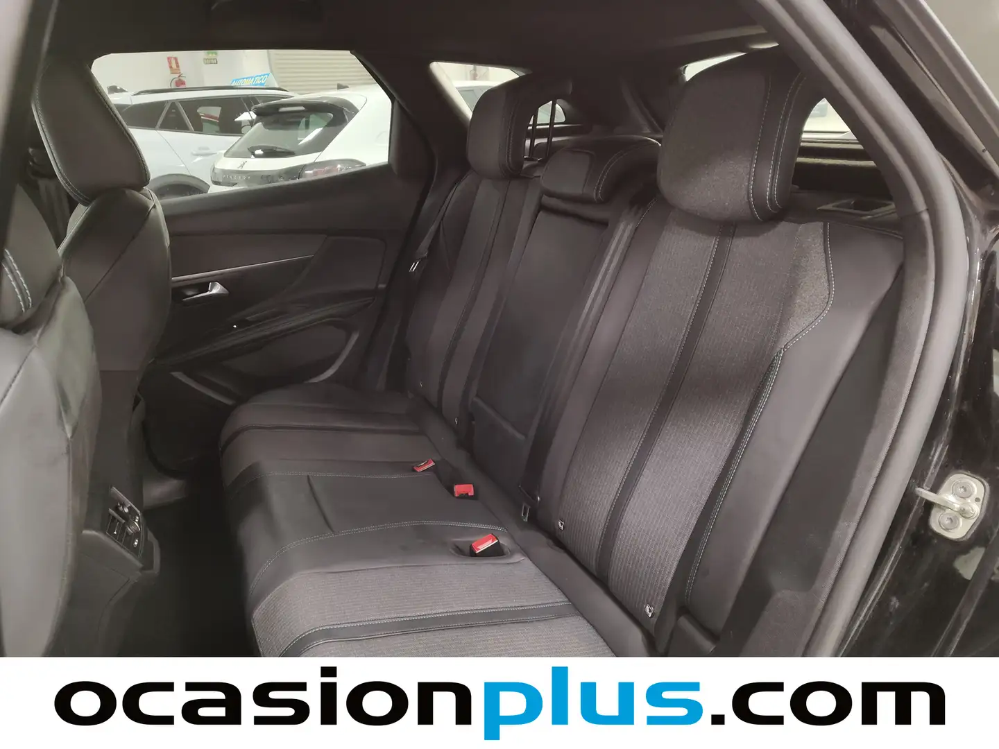 Foto Peugeot 3008 Hybrid Peugeot 3008 Hybrid 300 Allure Pack e-EAT8 (300 CV)