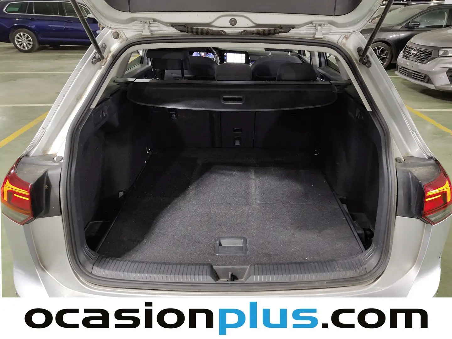 Foto Volkswagen Golf Volkswagen Golf Variant Life 1.0 eTSI (110 CV) DSG