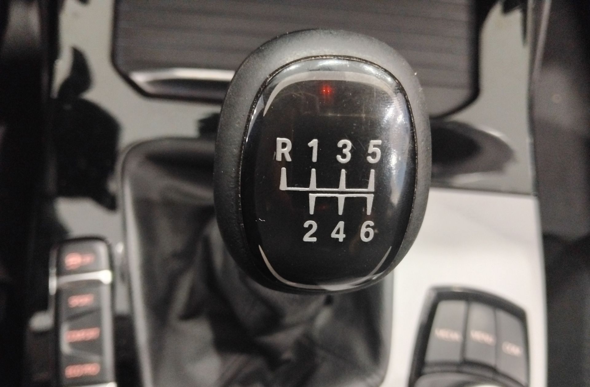 BMW X3 sDrive18d - foto 5