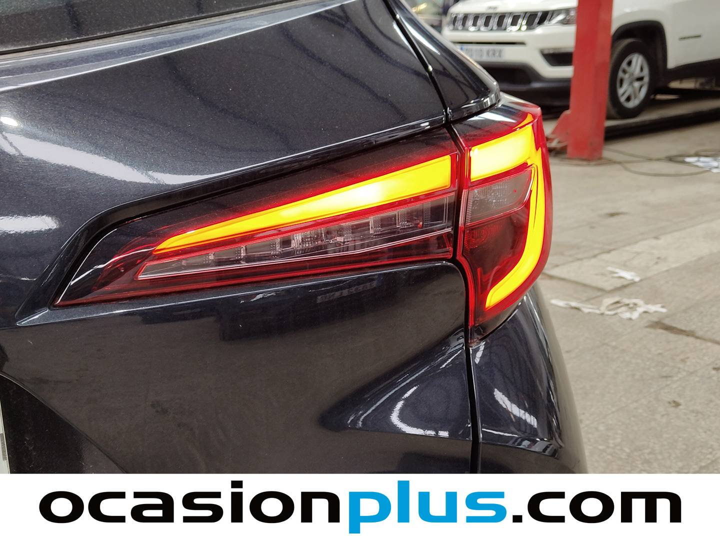 Foto Toyota Corolla Toyota Corolla 140H Active Plus Touring Sport (140 CV)