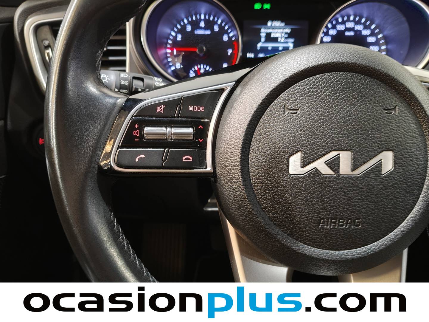 Foto KIA Ceed Kia Ceed 1.0 T-GDi Concept (120 CV)