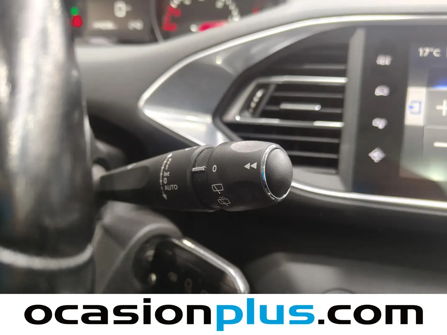 Foto Peugeot 308 Peugeot 308 SW BlueHDI 120 S&S Allure (120 CV)