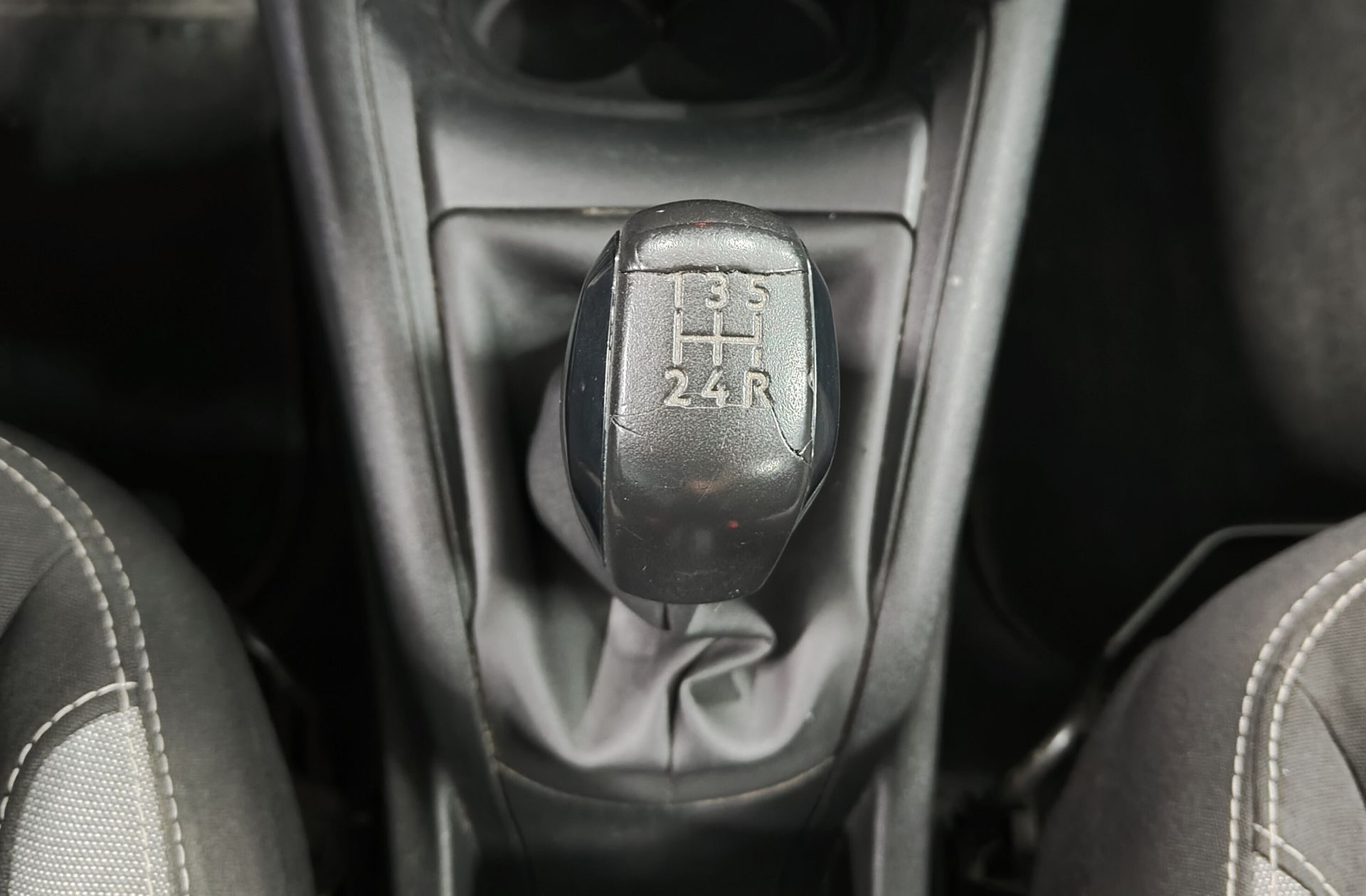 Peugeot 208 1.2 PureTech Active - foto 5