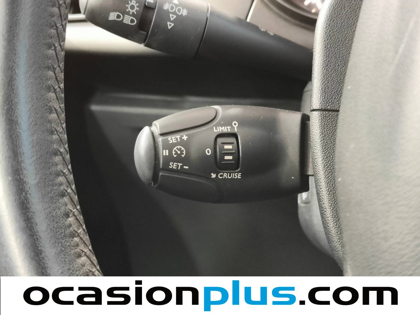 Foto Citroën C3 Citroen C3 BlueHDi 100 Live Edition (99 CV)